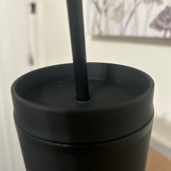 NEW Dunkin' Donuts “Salem Runs on Dunkin” Black Tumbler with Removable Straw - Picture 3 of 4
